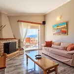 Grandvillle Escape With Breathtaking Views *