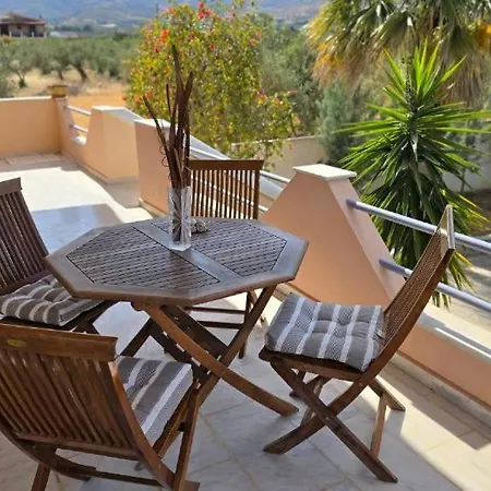 Grandvillle Escape With Breathtaking Views Holiday home