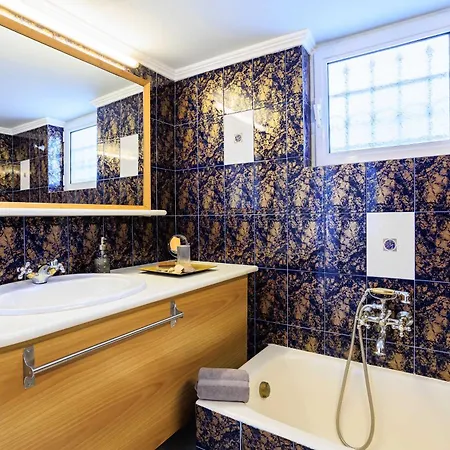 Grandvillle Escape With Breathtaking Views Holiday home Galatakion