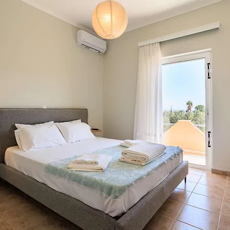 Grandvillle Escape With Breathtaking Views *