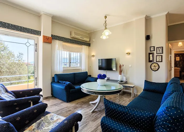 Grandvillle Escape With Breathtaking Views Galatakion